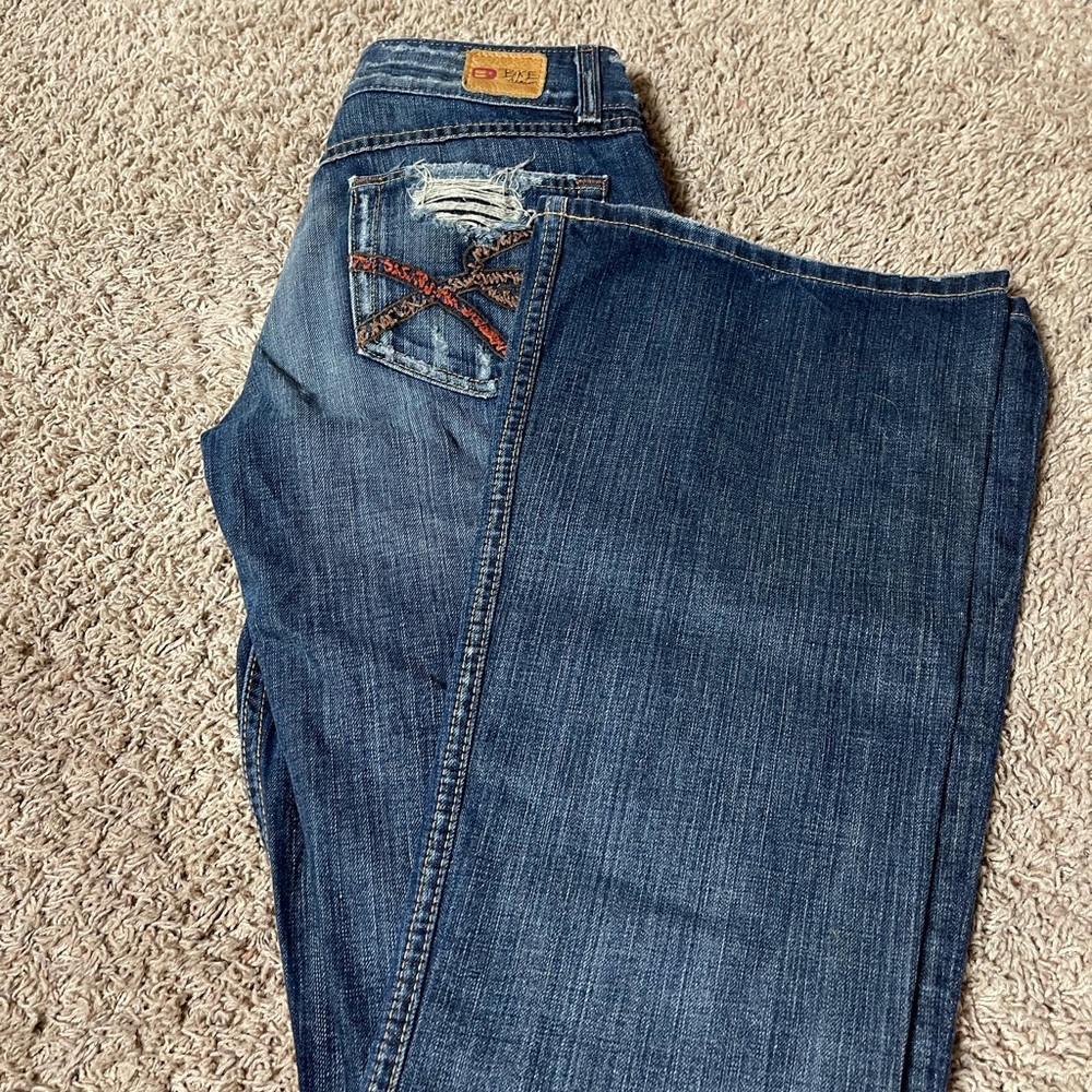 Aiden Bootcut Blue Jeans with Subtle Fading
